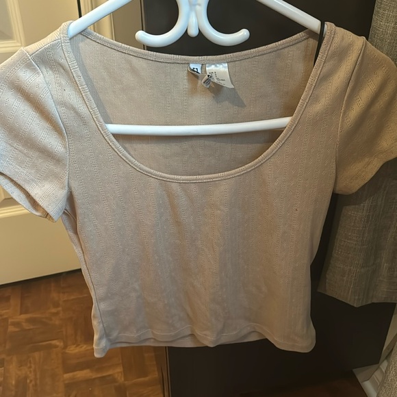 Shirt - Picture 1 of 3